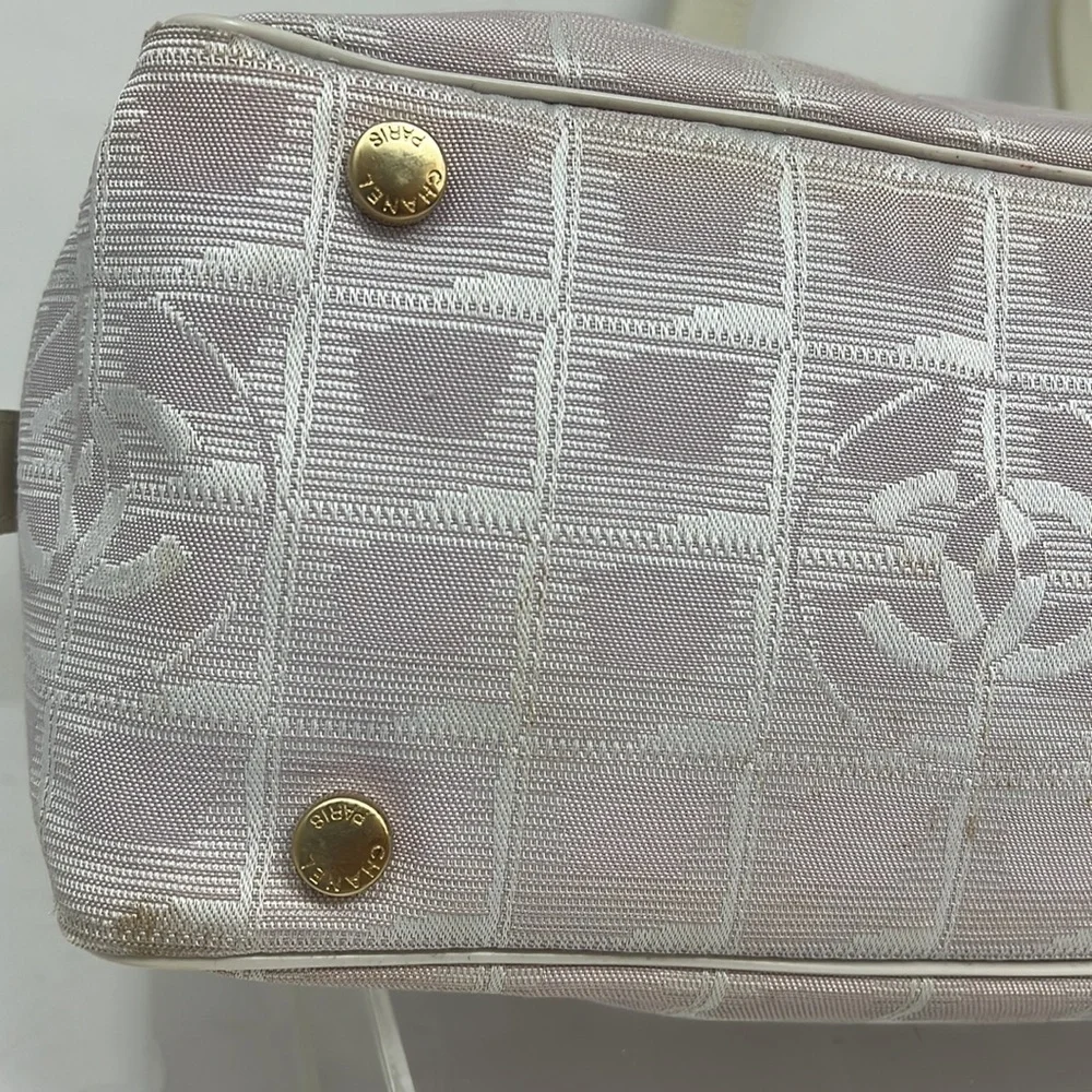 CHANEL Travel Ligne Bowler Bag - Picture 8 of 16